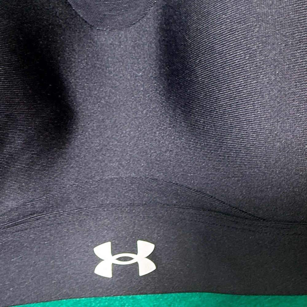 Under Armour Women's Black Sports Bra with Logo Straps - Picture 2 of 7